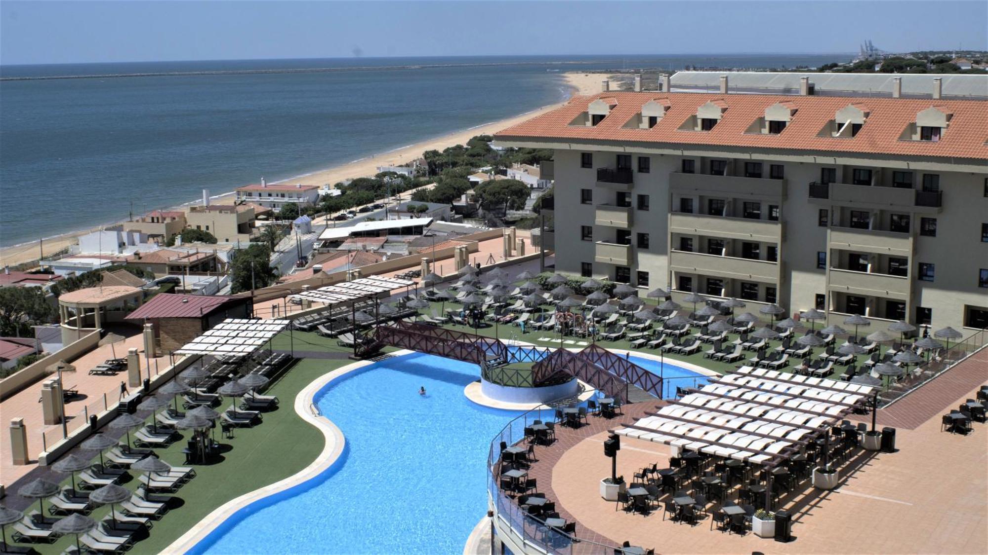 โอเทล มาซากอน Hotel ภายนอก รูปภาพ